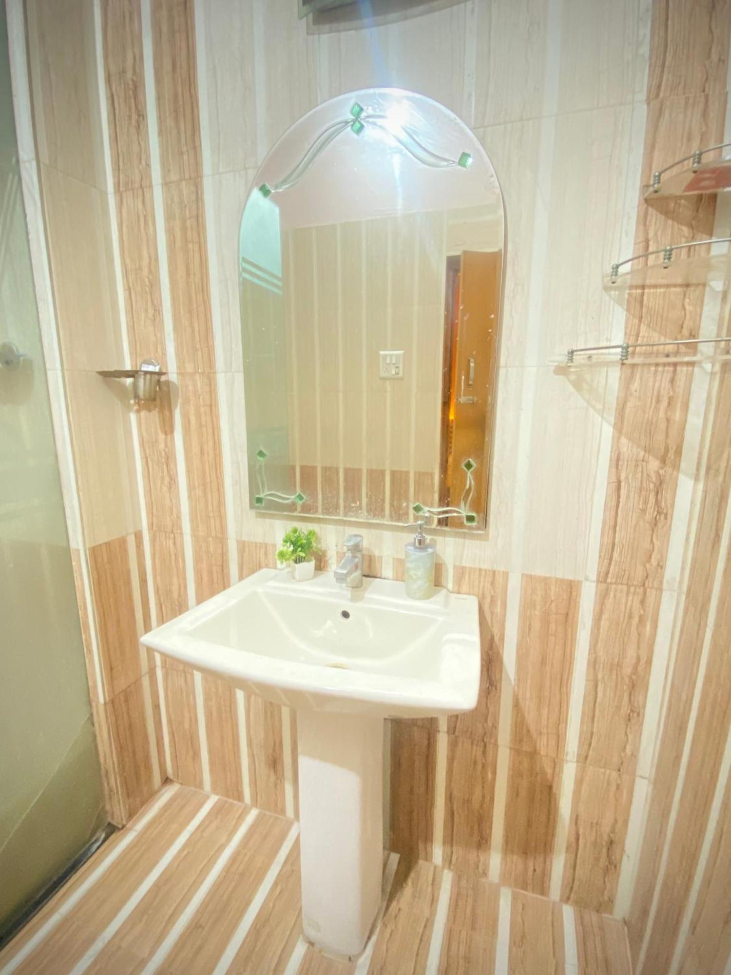 Rudra_Homestay Varanasi Eksteriør bilde